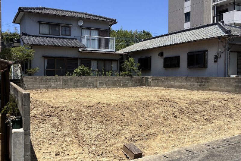 クレスト・ガーデン下上津役